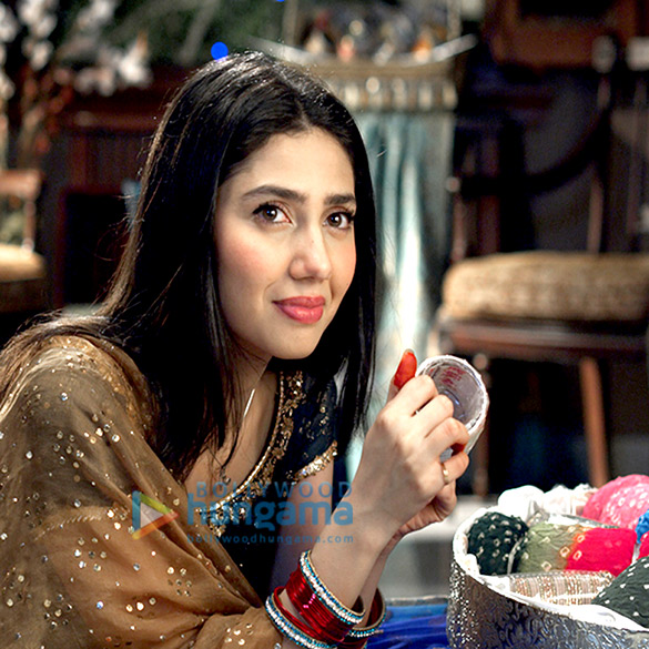 Watch Online Bin Roye Full Movie (2015) Pakistani