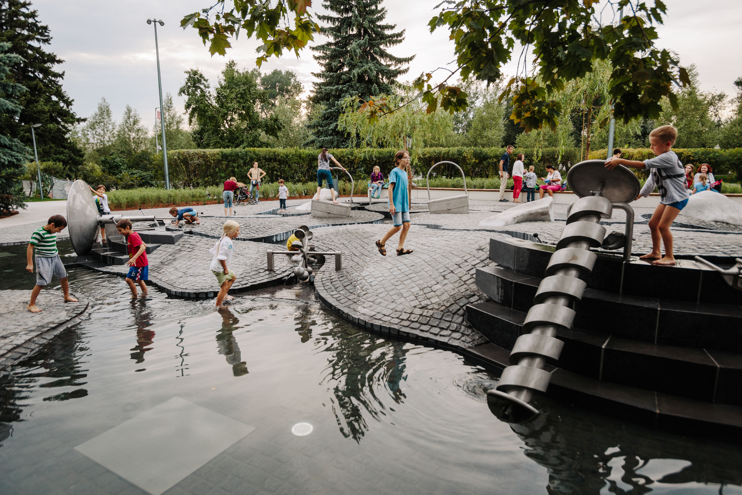 Новая детская площадка «Салют» в парке Горького - Афиша Daily