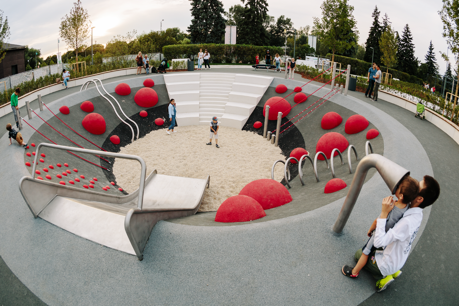парк горького детские площадки
