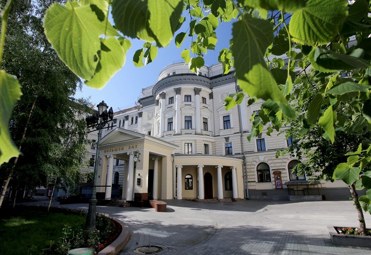 Большой зал Консерватории – афиша