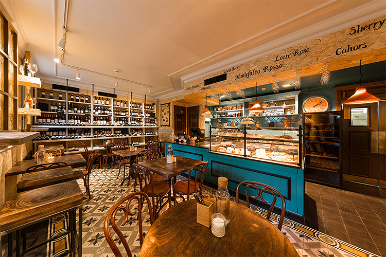 Интернеттегі телешоулар Яна Рудковскаямен порно көру