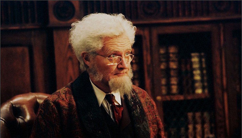 Джим Бродбент