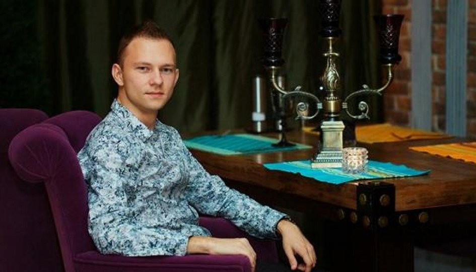 Александр Сидельников