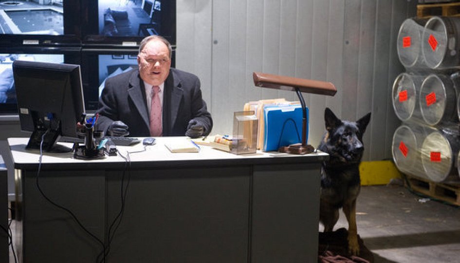 Джеймс ДюМон