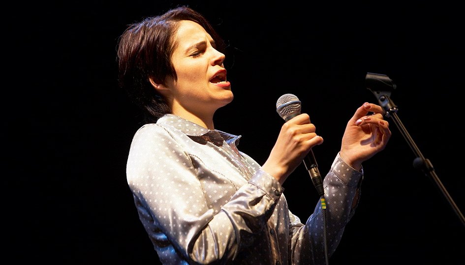 Концерты: Карина Кожевникова (вокал, Воронеж) Концерты: Карина Кожевникова (вокал, Воронеж)