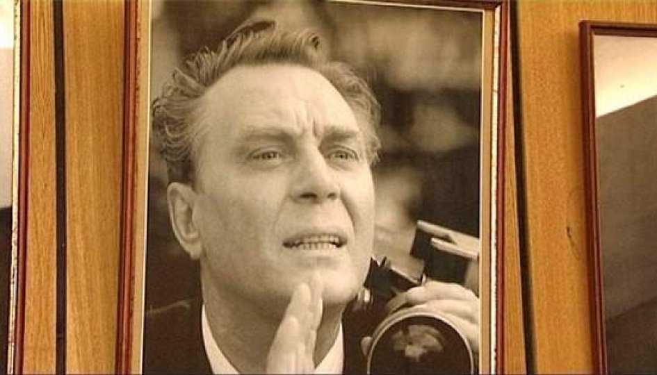 Кино: «Евгений Матвеев. Всем сердцем — раз и навсегда» Кино: «Евгений Матвеев. Всем сердцем — раз и навсегда»