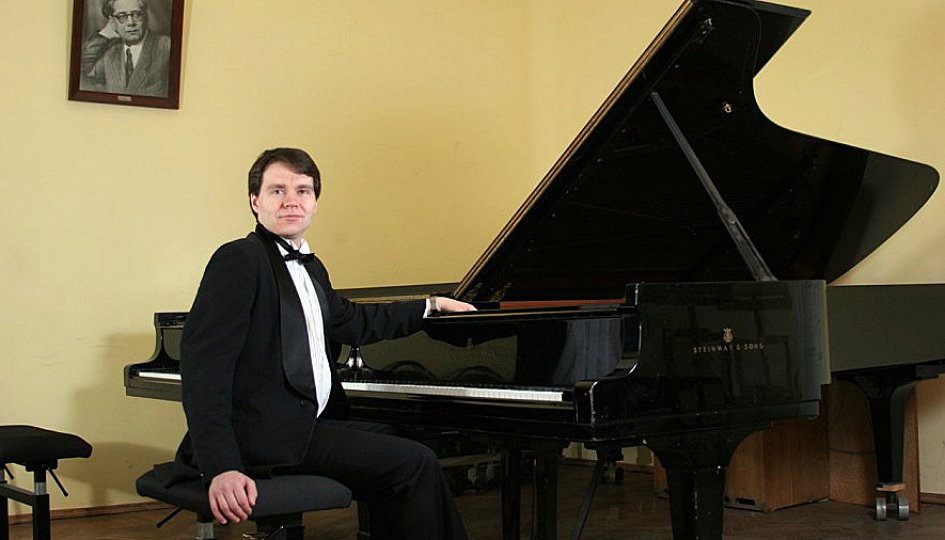 Концерт Денис Чефанов (фортепиано), Виктор Лядов (фортепиано), Москва Концерты: Денис Чефанов (фортепиано), Виктор Лядов (фортепиано), Москва