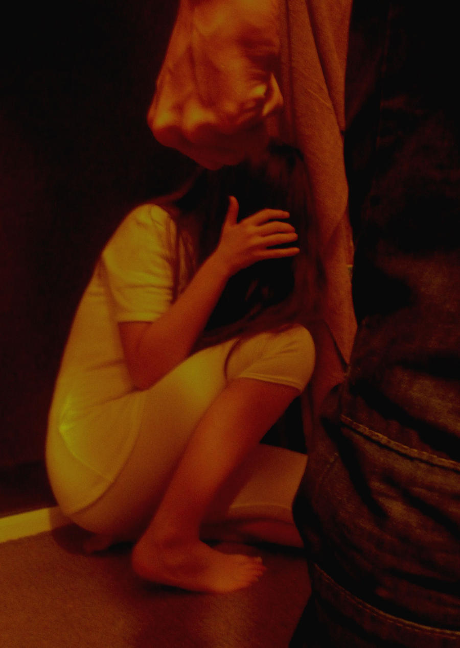 Mobilelesbian fucked hard front view Erotic photo of a blond woman