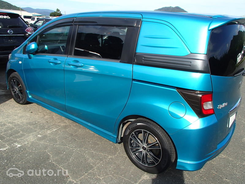 Хонда Фрид Спайк 2013 в Краснодаре, 15 литра