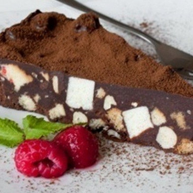 Рецепт Быстрый шоколадный торт из печенья без выпечки