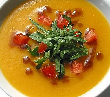 Рецепт Тыквенный крем-суп с грушей и рукколой