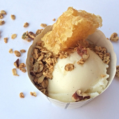 Рецепт Замороженный йогурт с ванилью и медом