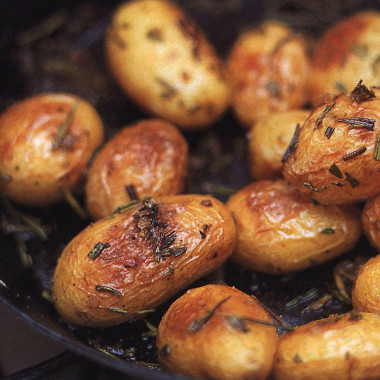 Рецепт Запеченный картофель с розмарином