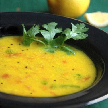 Рецепт Суп из красной чечевицы со специями и кинзой