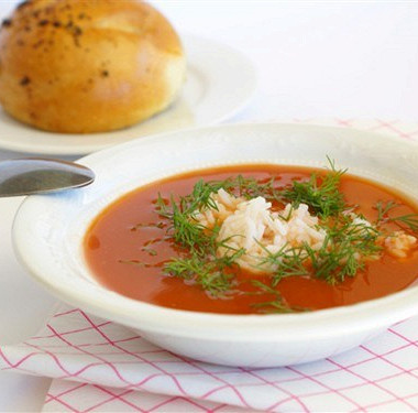 Рецепт Летний суп с помидорами и болгарским перцем