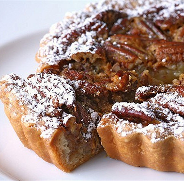 Рецепт Пирог с орехами пекан и кленовым сиропом