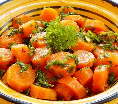 Рецепт Морковь в кленовом сиропе со свежим укропом