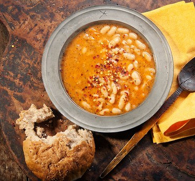 Рецепт Тыквенный суп с фасолью и чили