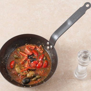 Рецепт Дорада в соусе палермитано со спаржей и лаймом