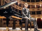 Дмитрий Маслеев (фортепиано) Дмитрий Маслеев (фортепиано)